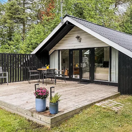 2 Bedroom In